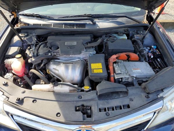 2014 TOYOTA CAMRY SOLA Hybrid