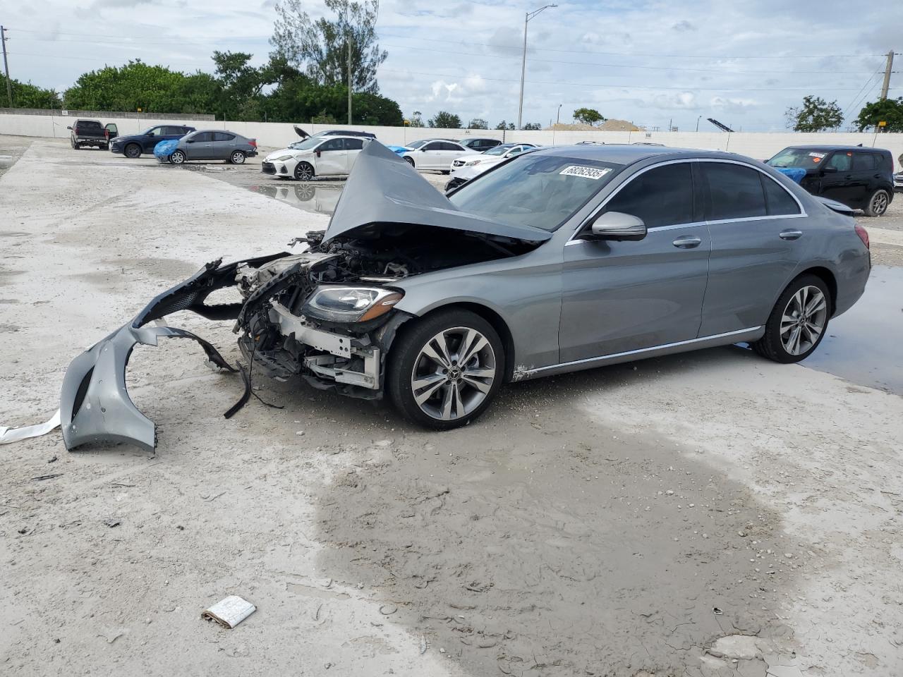 2016 MERCEDES-BENZ C