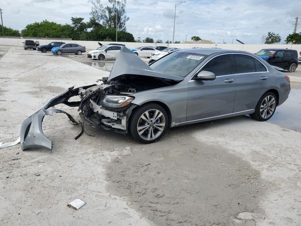 2016 MERCEDES-BENZ C
