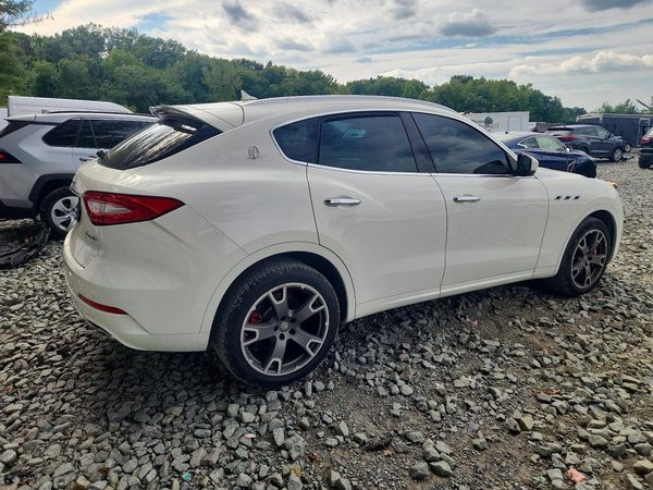 2017 MASERATI LEVANTE