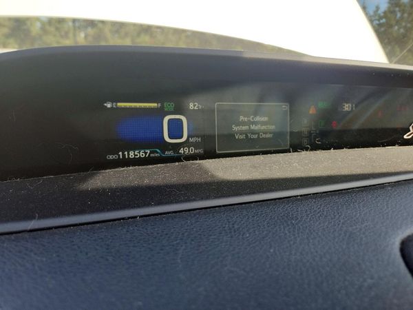 2017 TOYOTA PRIUS