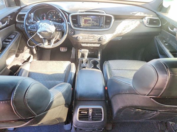 2016 KIA SORENTO