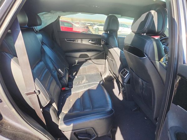 2016 KIA SORENTO