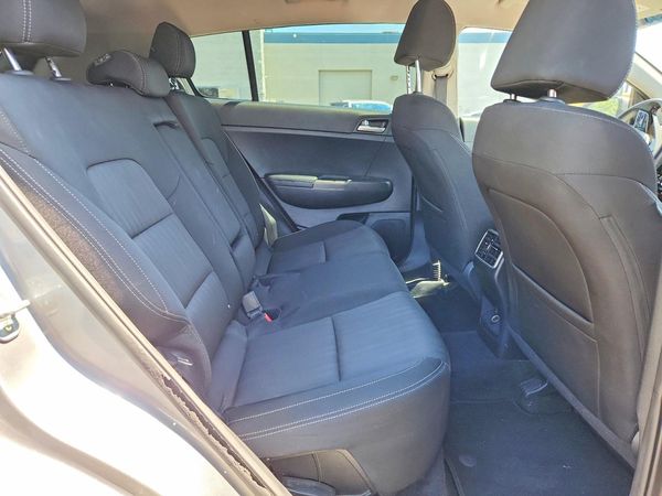 2021 KIA SPORTAGE