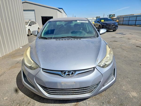 2015 HYUNDAI ELANTRA GLS(Middle)