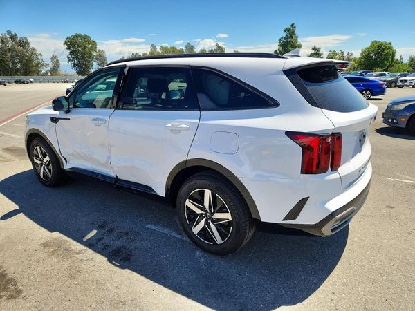 2021 KIA SORENTO
