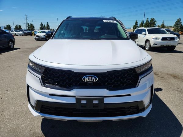 2021 KIA SORENTO