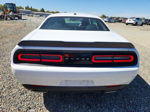 2023 DODGE CHALLENGER SXT