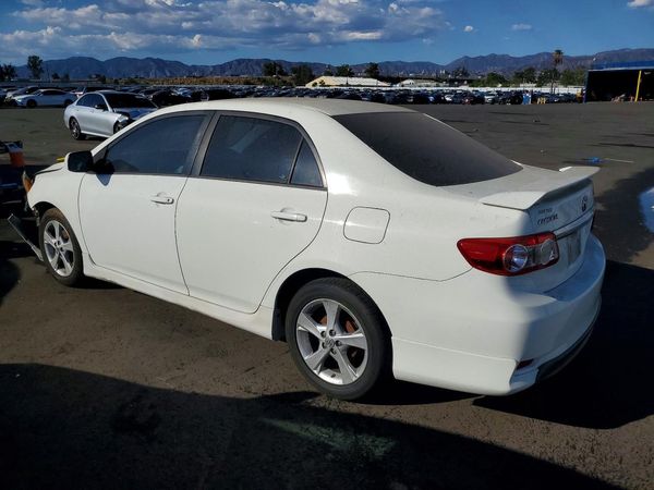 2013 TOYOTA COROLLA