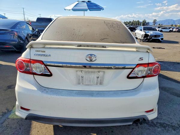 2013 TOYOTA COROLLA