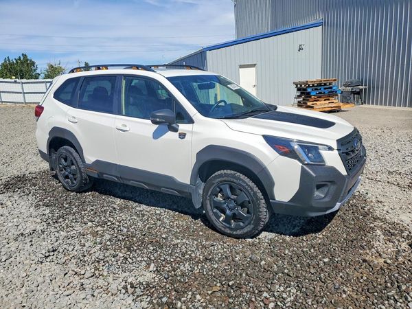 2022 SUBARU FORESTER