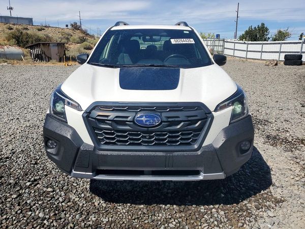 2022 SUBARU FORESTER