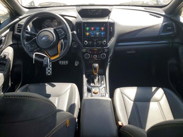 2022 SUBARU FORESTER
