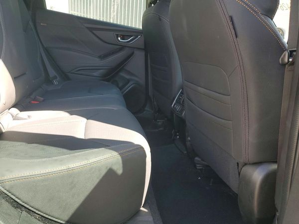 2022 SUBARU FORESTER