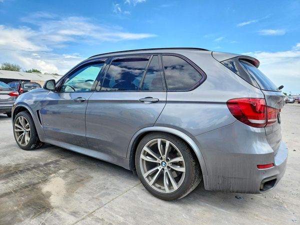 2015 BMW X5 xDrive50i
