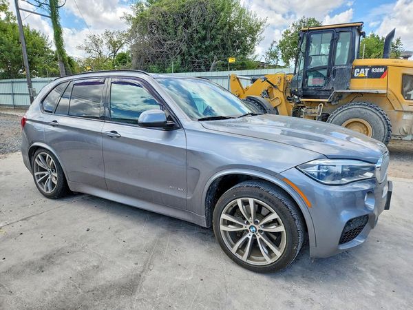 2015 BMW X5 xDrive50i