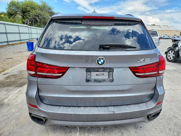2015 BMW X5 xDrive50i