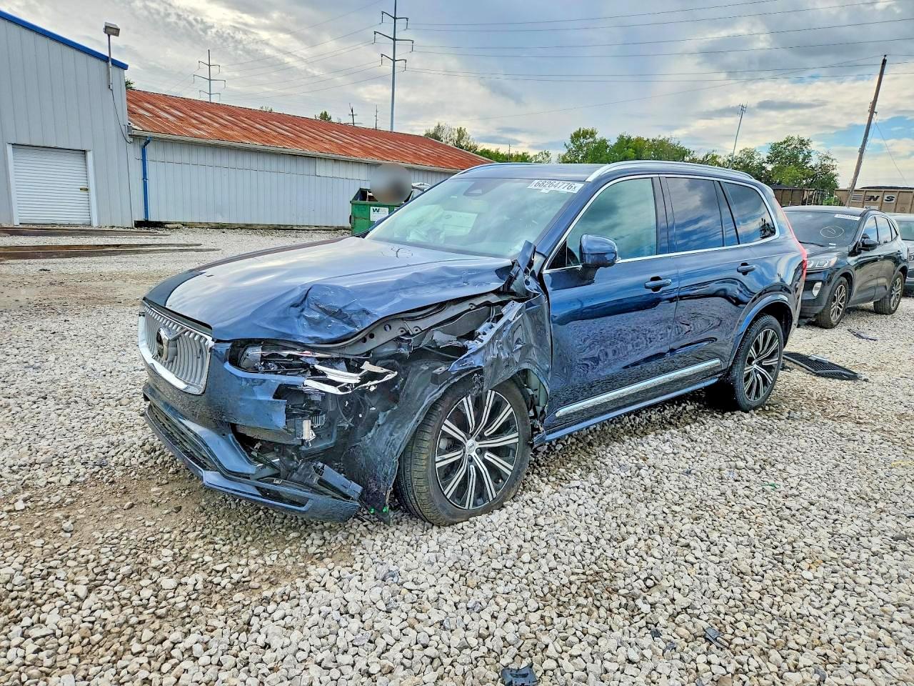 2025 VOLVO XC90