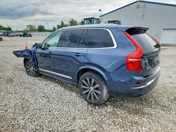 2025 VOLVO XC90