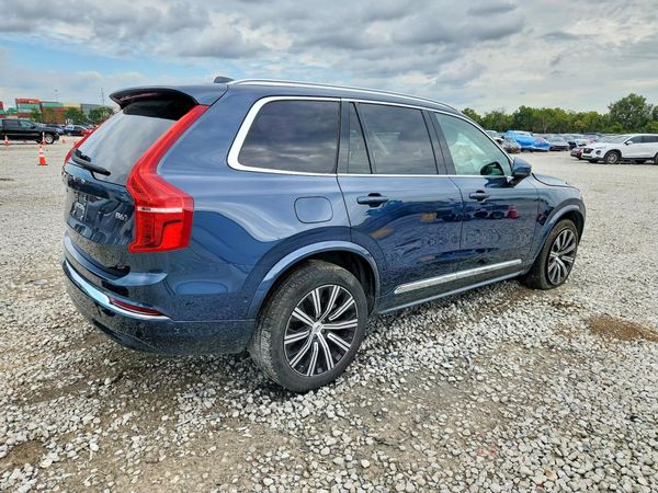 2025 VOLVO XC90