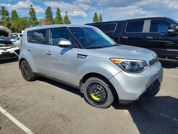 2015 KIA SOUL