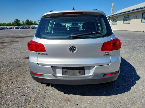 2017 VOLKSWAGEN TIGUAN