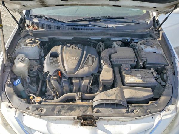 2013 HYUNDAI SONATA GLS/ GLS Popular