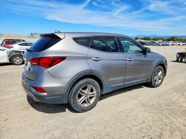 2017 HYUNDAI SANTA FE Base