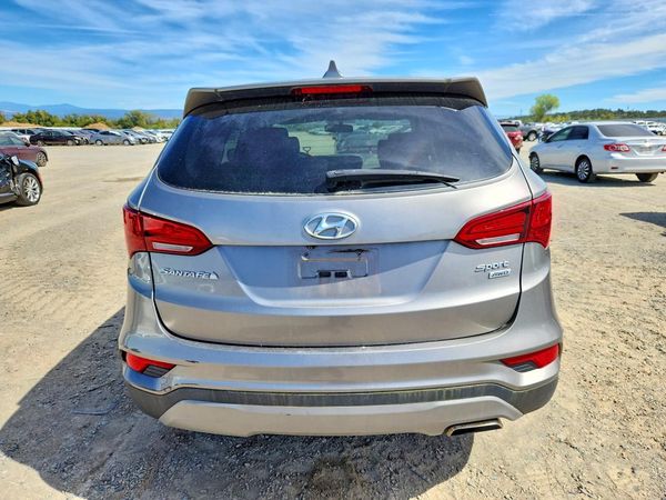 2017 HYUNDAI SANTA FE Base