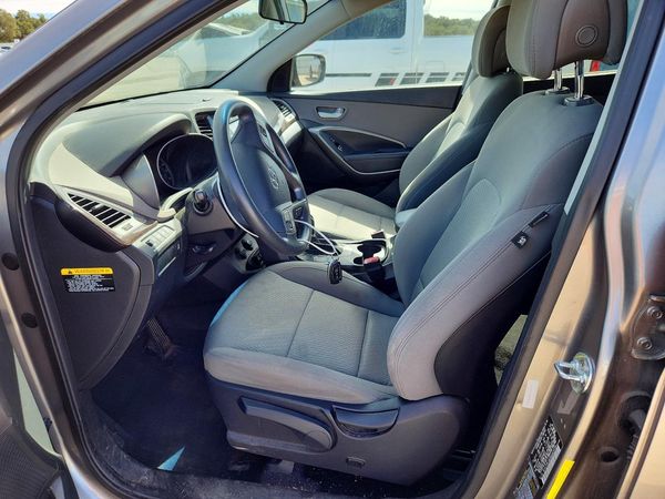 2017 HYUNDAI SANTA FE Base