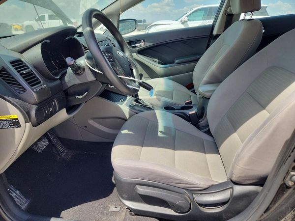 2016 KIA FORTE