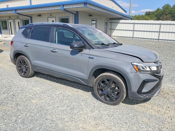 2023 VOLKSWAGEN TAOS