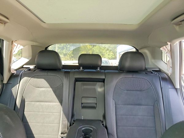 2023 VOLKSWAGEN TAOS