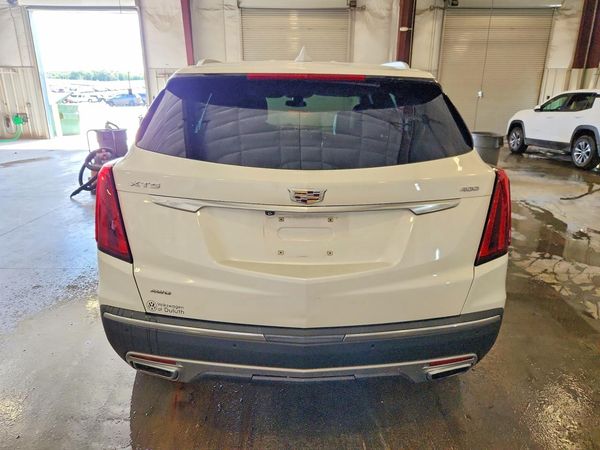 2020 CADILLAC XT5