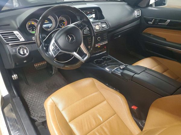 2017 MERCEDES-BENZ E