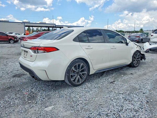 2020 TOYOTA COROLLA SE, CVT