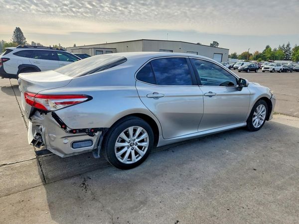 2018 TOYOTA CAMRY L/LE/SE/XLE