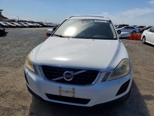 2013 VOLVO XC60
