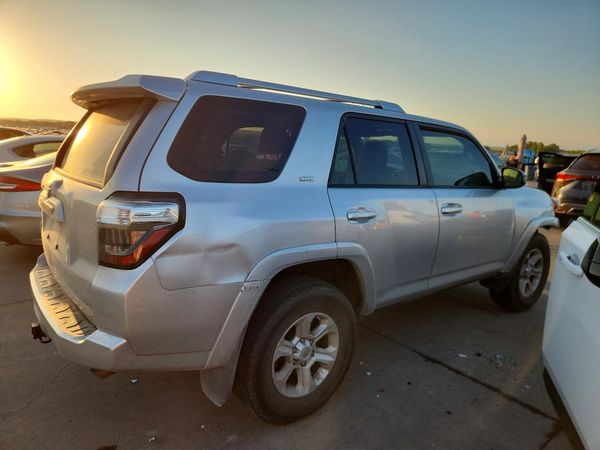 2014 TOYOTA 4RUNNER Base