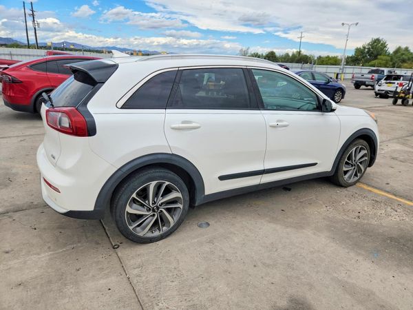 2017 KIA NIRO Touring / Touring Tech