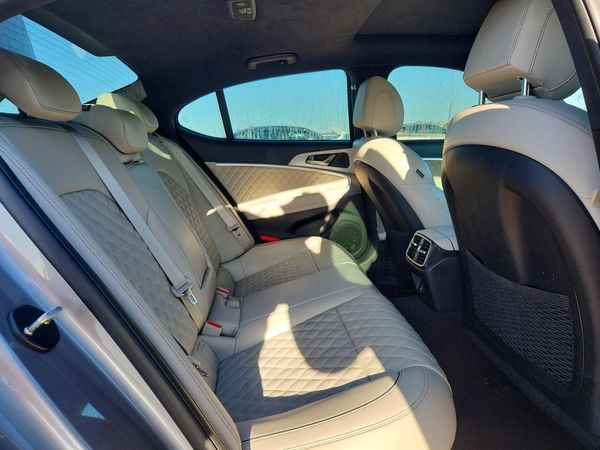 2023 GENESIS G70