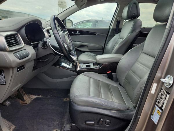 2016 KIA SORENTO