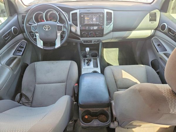 2015 TOYOTA TACOMA