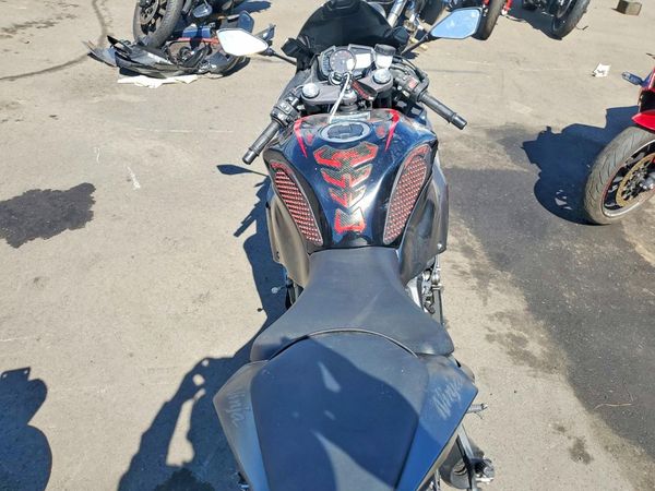 2023 KAWASAKI ZX636