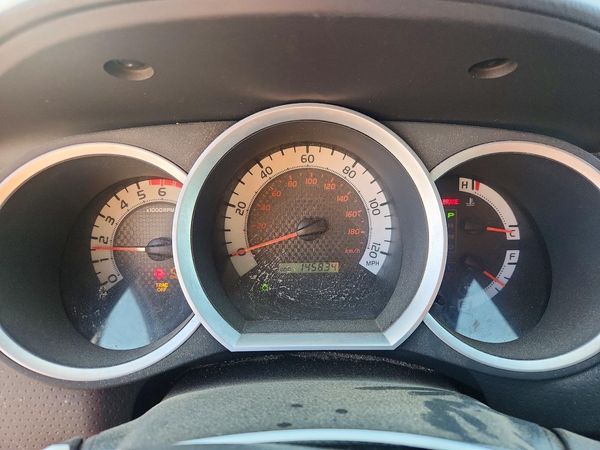 2014 TOYOTA TACOMA Delux Grade
