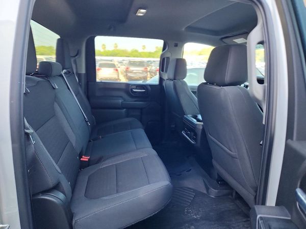 2022 CHEVROLET SILVERADO LT