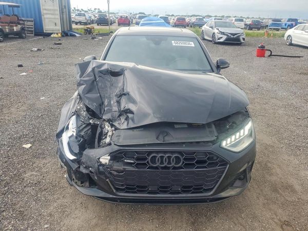 2020 AUDI A4 quattro Premium Plus