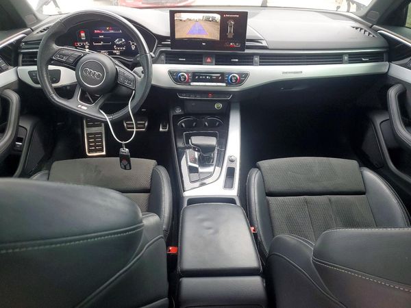 2020 AUDI A4 quattro Premium Plus