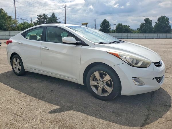 2012 HYUNDAI ELANTRA GLS(Middle grade) — Passenger 3/4