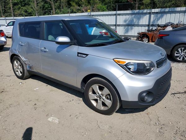 2018 KIA SOUL Base